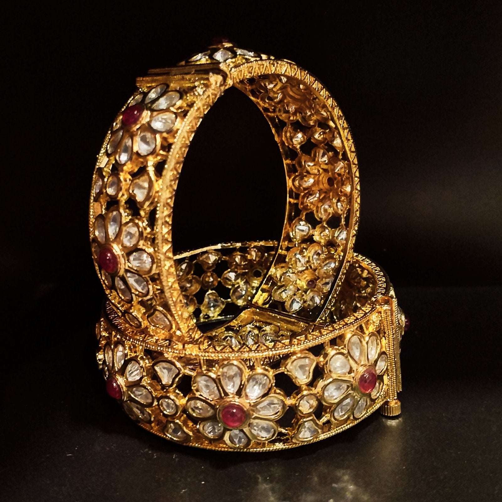 Kundan bangles images 2025