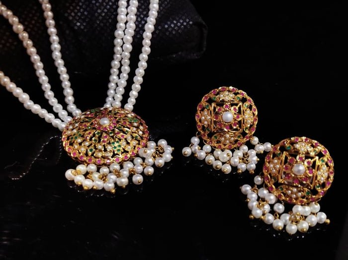 Gold Plated Jewelry Pendant Set 3 Colors of Stone with 3 Lines of Pearls Strings. (925 Silver)