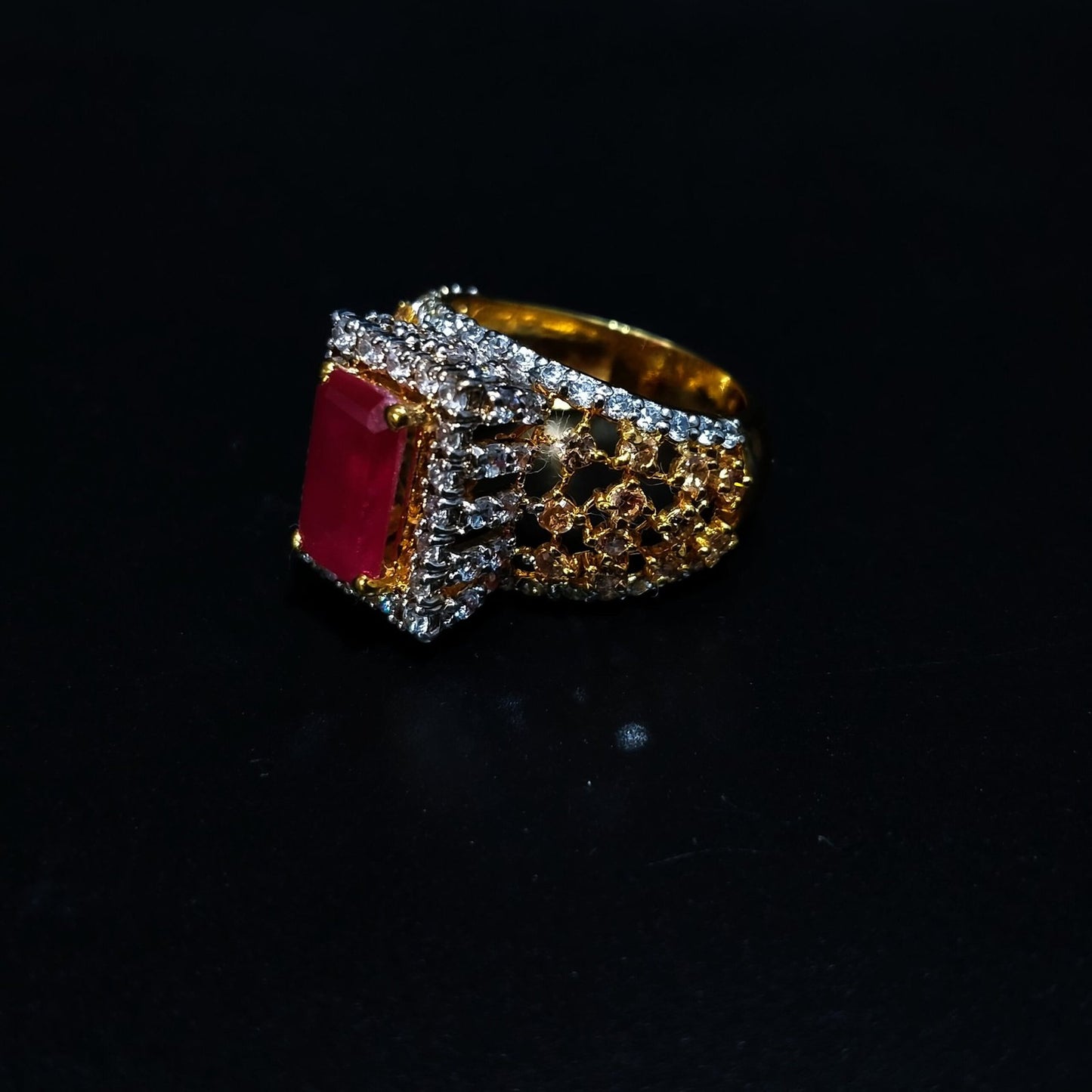 Gold Plated Women's Ring With champion Zircons and Red chetam 925 Silver.