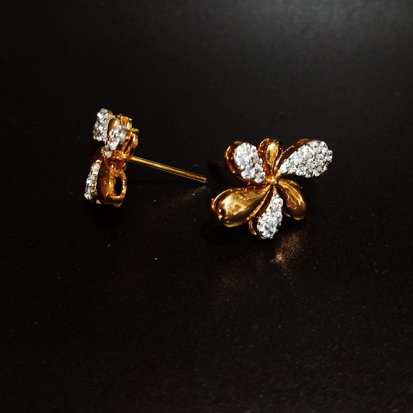 Gold Plated Flower Tops