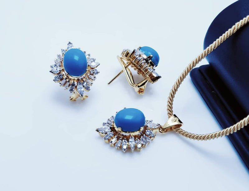 Gold Plated Pendant Set. (925 Silver)