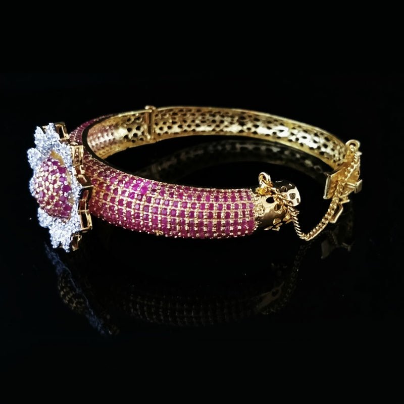 Rose Bracelet Openable Gold Plated. (925 Silver)