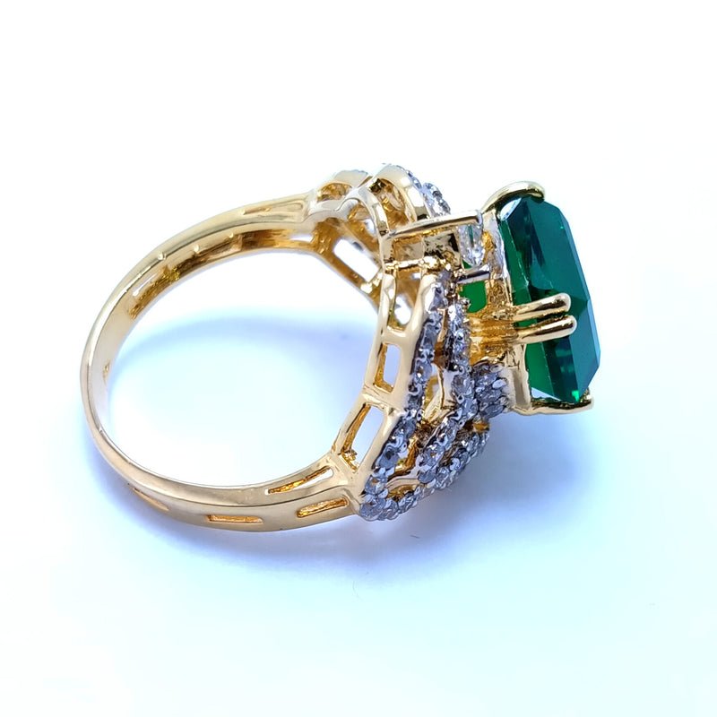 Silver Ring Premium Quality Green Jade and Zircons 24kt Gold Plated. (925 Silver)