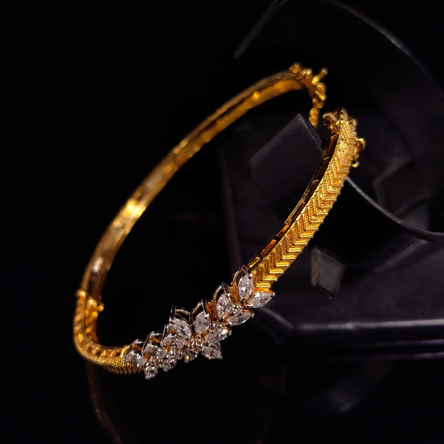 Openable Gold plated bracelet 925 Silver